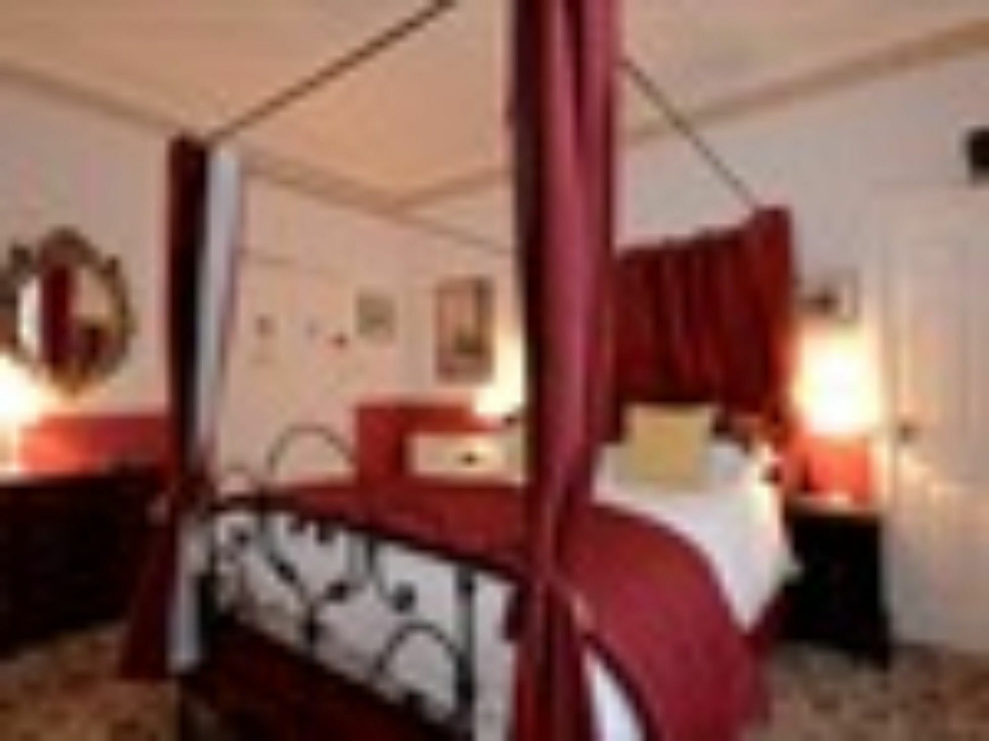 Feversham 4*