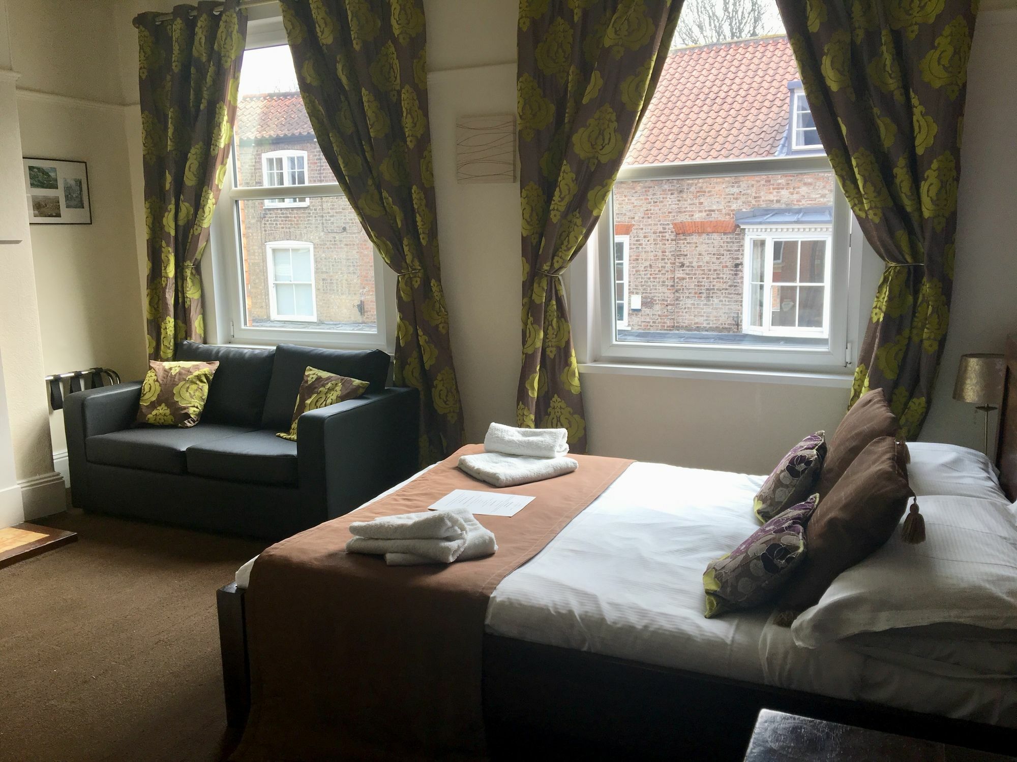 Guest house Gillygate