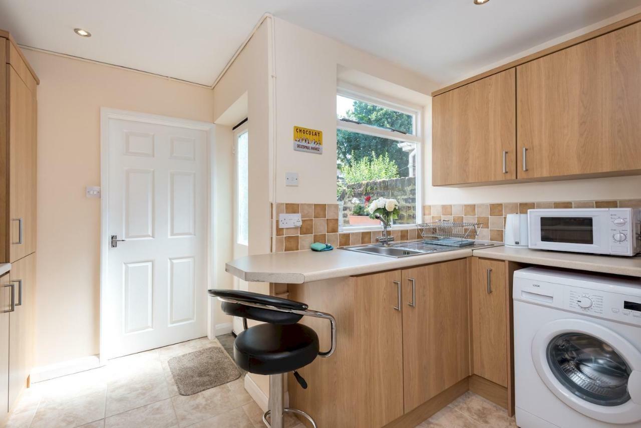 Cosy & Victorian House - Pass The Keys