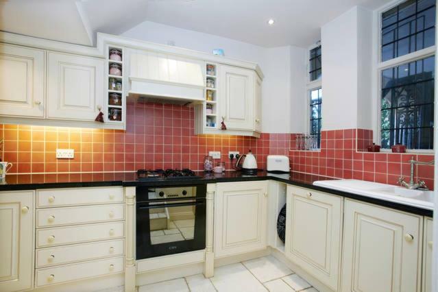Arndale Racecourse Apartment