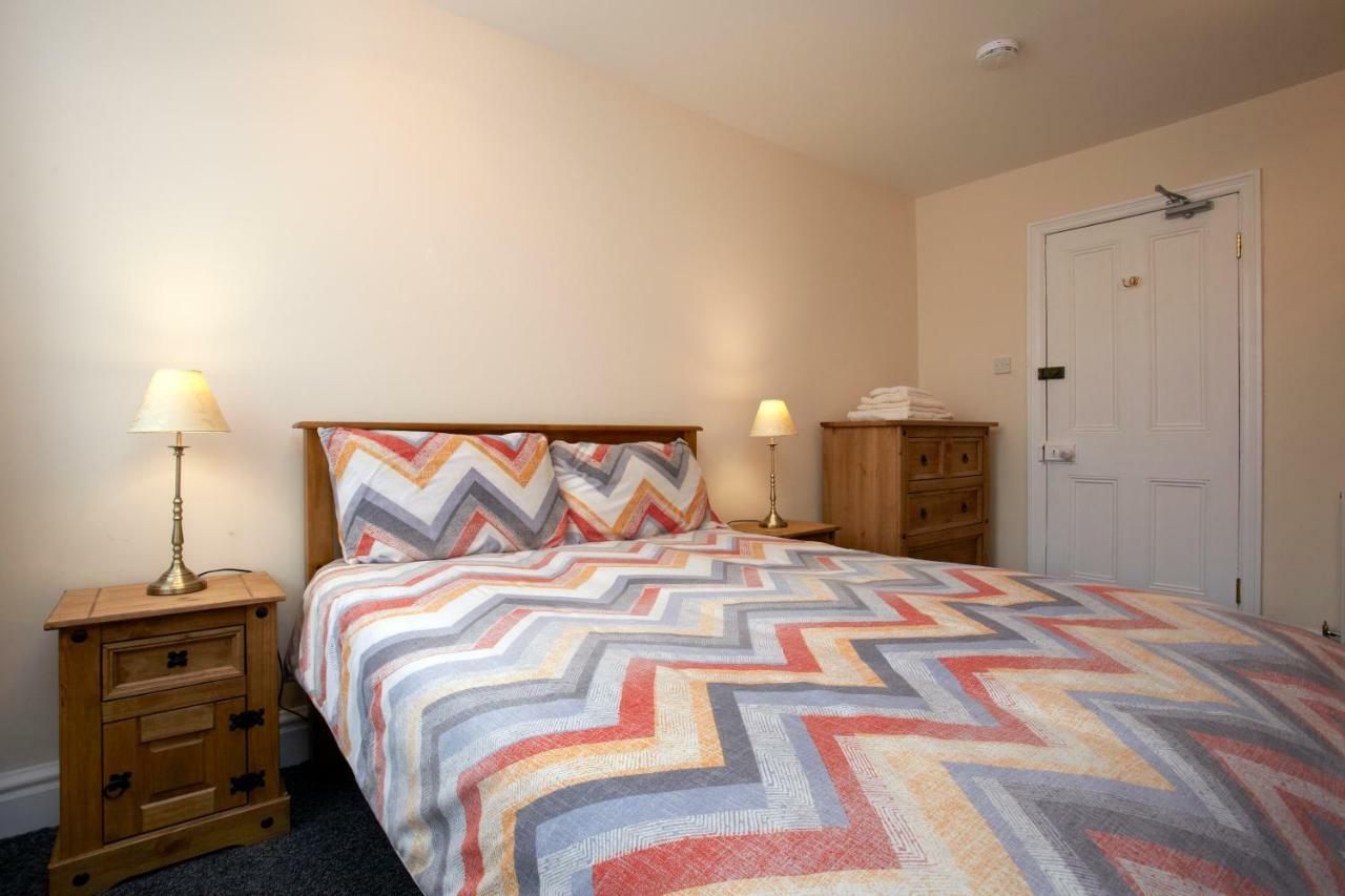 Vas' House Homestay York
