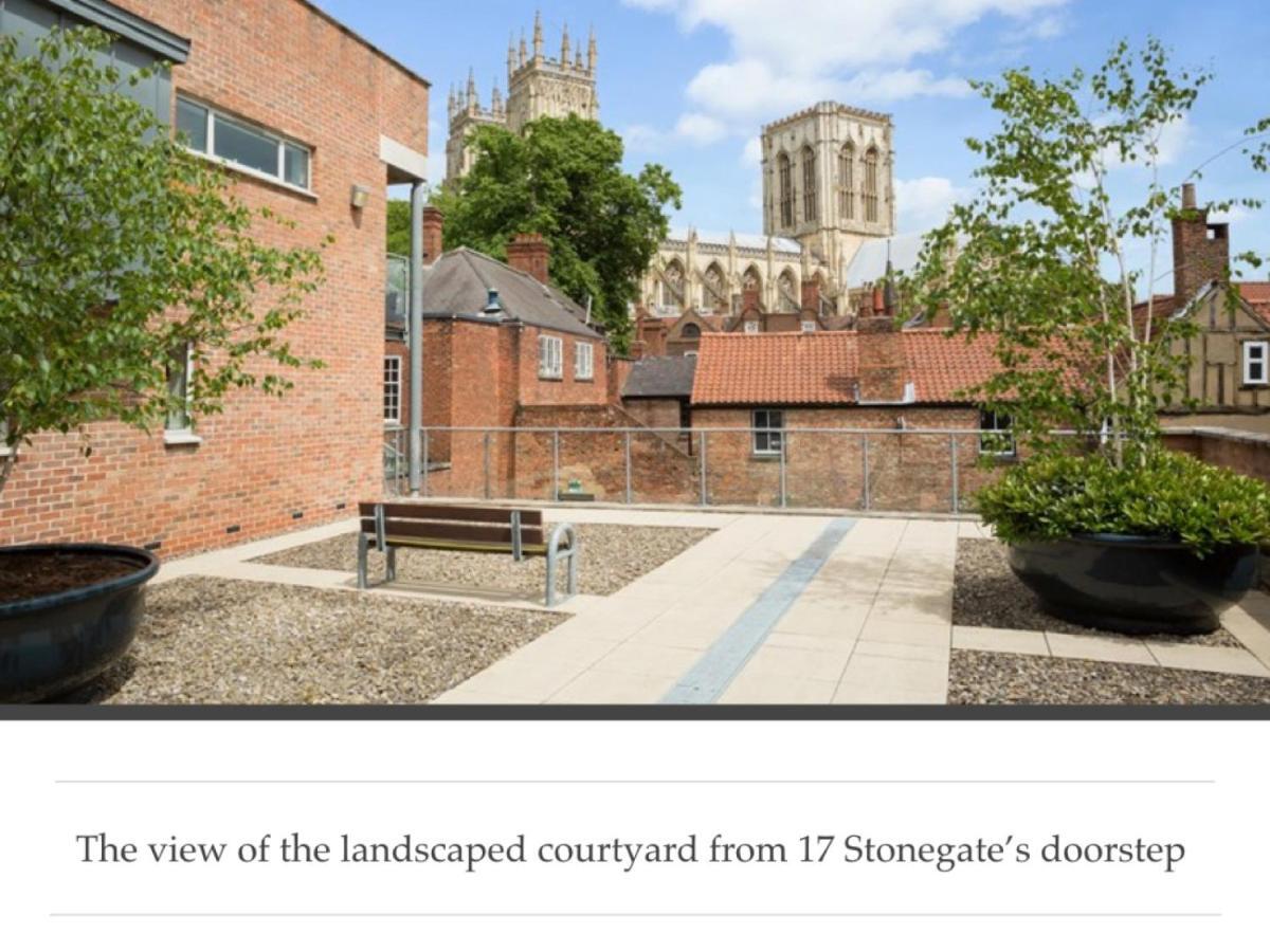 17 Stonegate - A House Of Holiday