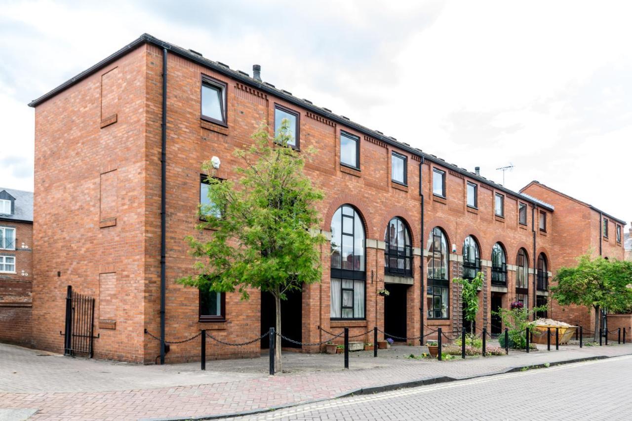 City - Monkgate Cloisters Apartment