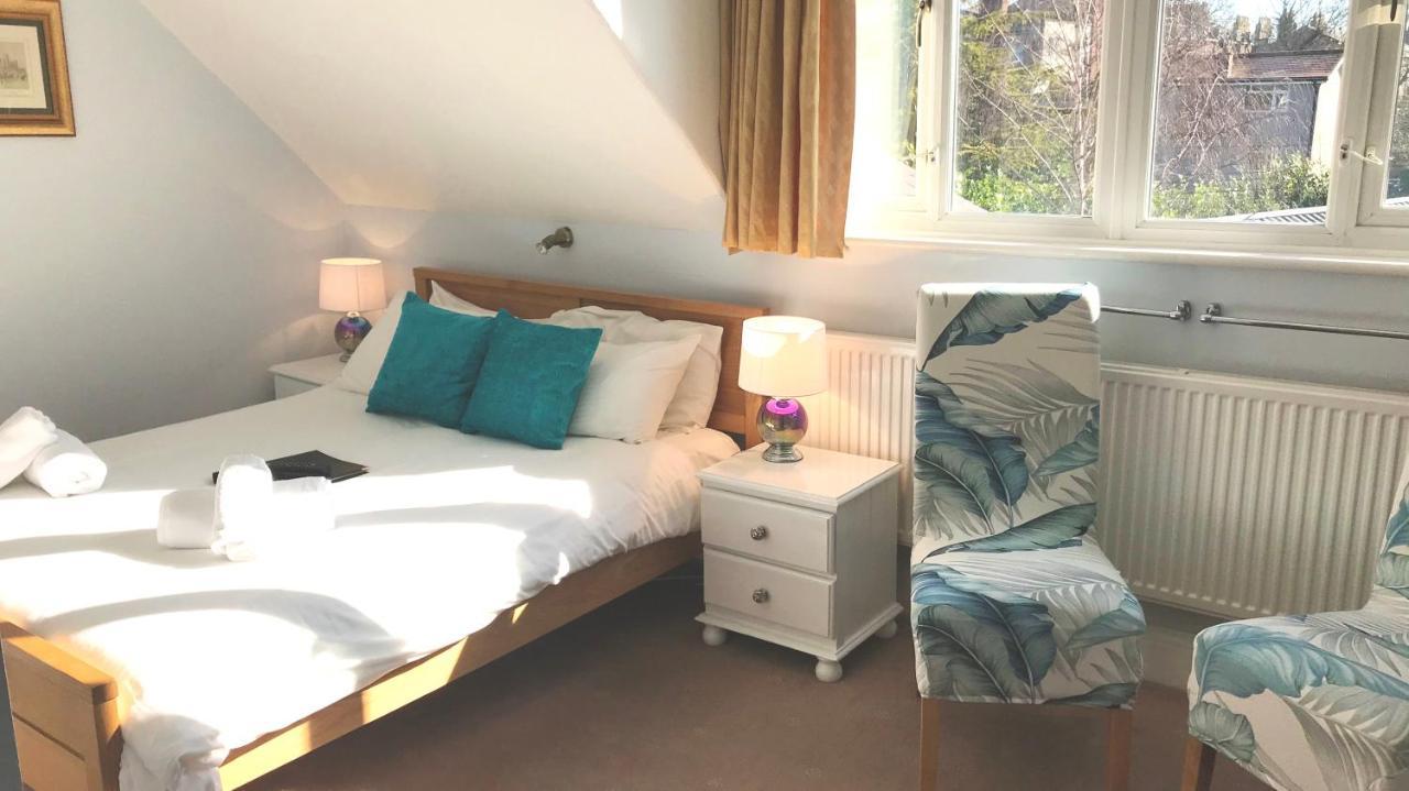 Bed & Breakfast St. Raphael Guest House 4*