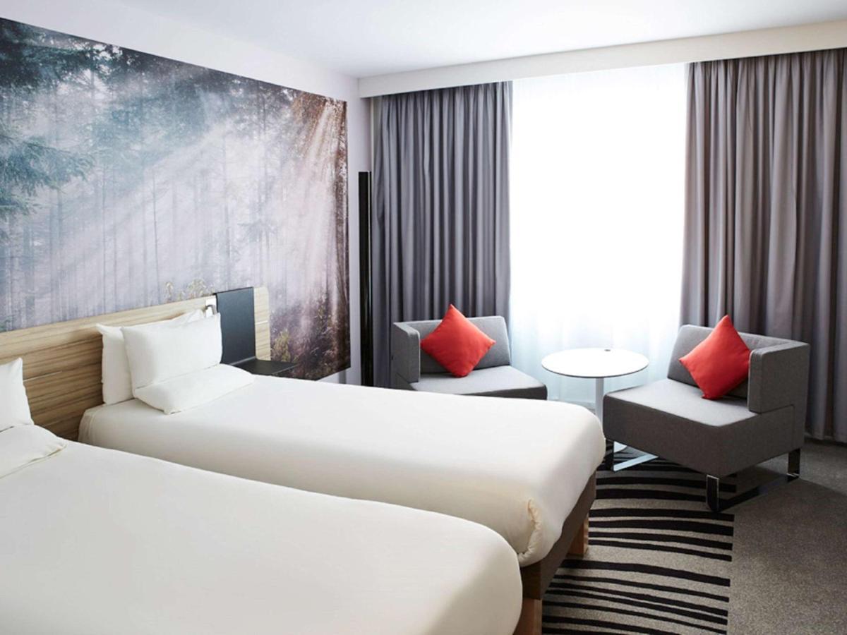 Novotel Centre Hotel 4*